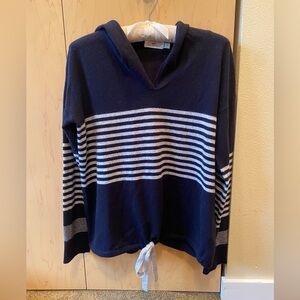 Vineyard Vines navy and light gray striped hoodie sweater